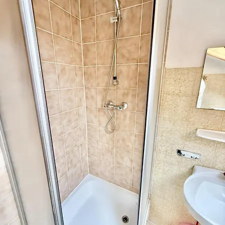 Doppelzimmer Mit Privatem Bad